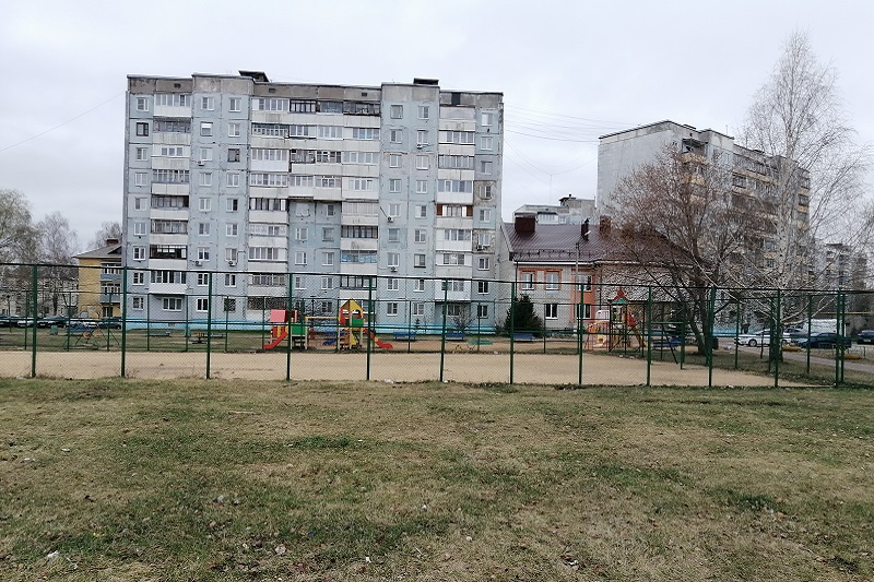 Озелененная территория по ул. Федосеенко (военный городок)